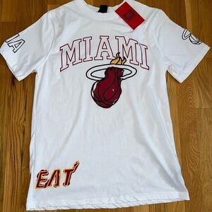 ULTRA GAME NBA Miami Heat SHORT SLEEVE White ‎ T-SHIRT MENS M EXCELLENT